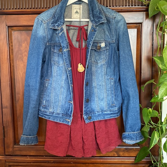 American Eagle tie back halter sheer eyelet embroidered - Picture 11 of 11